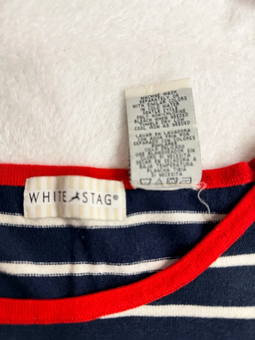 White Stag Vintage Navy Stripe Red Star Embroidered Tank Top Sleeveless XL 16-18 - Picture 5 of 6